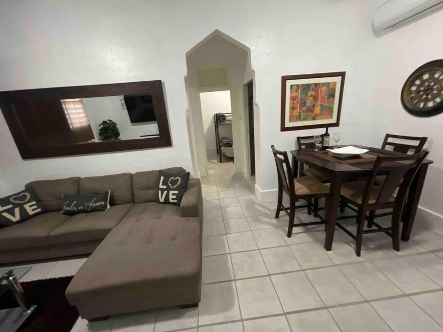 Contemporary 2Br Apt In The Heart Of San Juan Villa Buitenkant foto